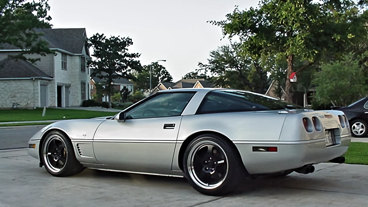 Click to Enlarge-Esc to Close Corvette Generations/C4/C4 1996 .webp